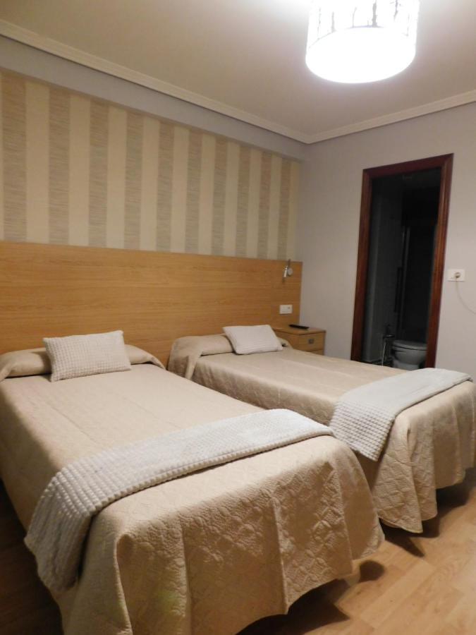 Hostal Crisol X Liste Station Corunha Exterior foto